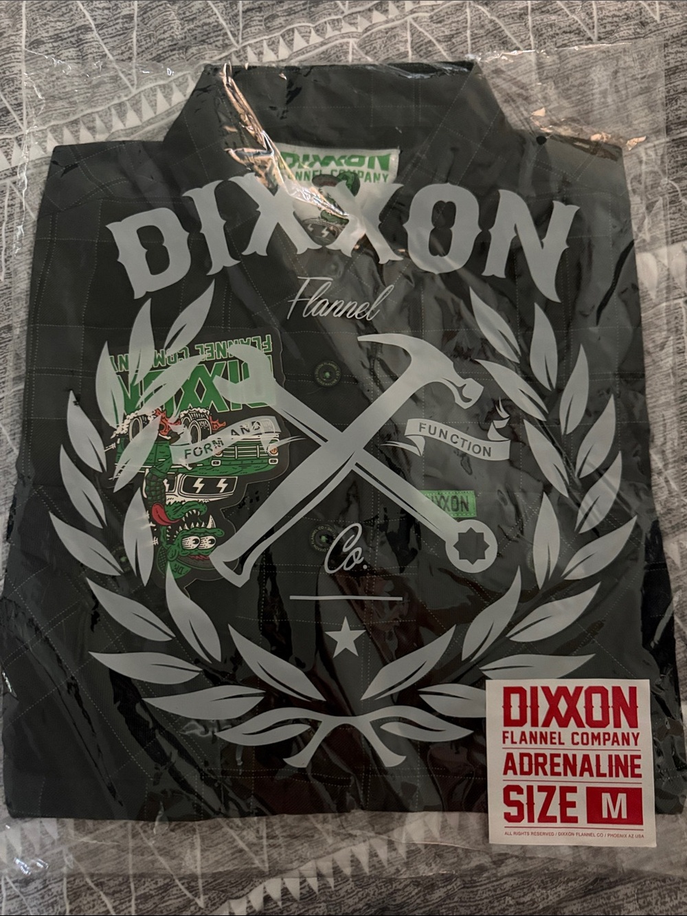 Women’s Dixxon flannel - adrenaline